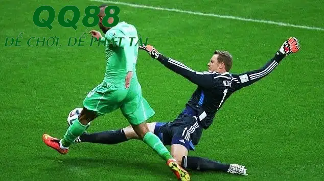 Neuer chính là người định nghĩa lại vị trí thủ môn trong bóng đá hiện đại. (Ảnh: Goal)