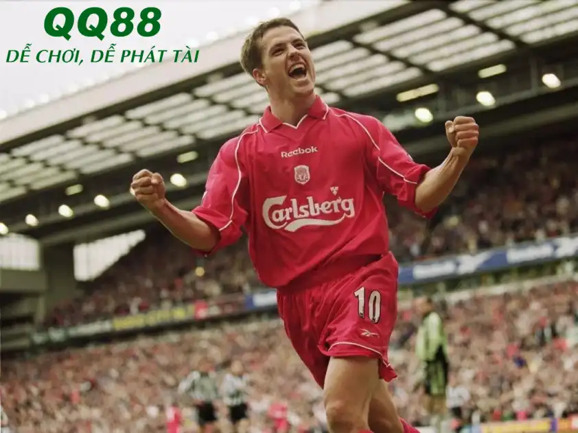 Cho đến nay, Owen vẫn là cầu thủ người Anh gần nhất giành Quả bóng Vàng. Cho đến nay, Owen vẫn là cầu thủ người Anh gần nhất giành Quả bóng Vàng.